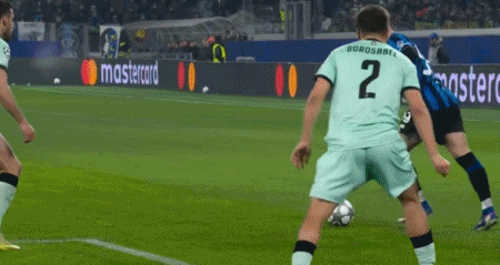 开云体育APP下载-半场：亚特兰大1-0毕尔巴鄂竞技，斯卡马卡建功，CDK中柱