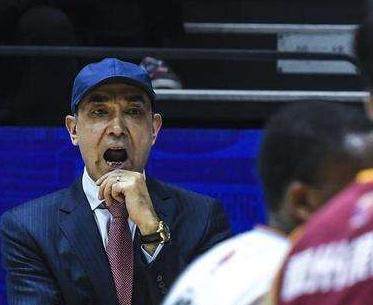 kaiyun-周琦离开新疆艰难启程 季后赛才是更现实目标？